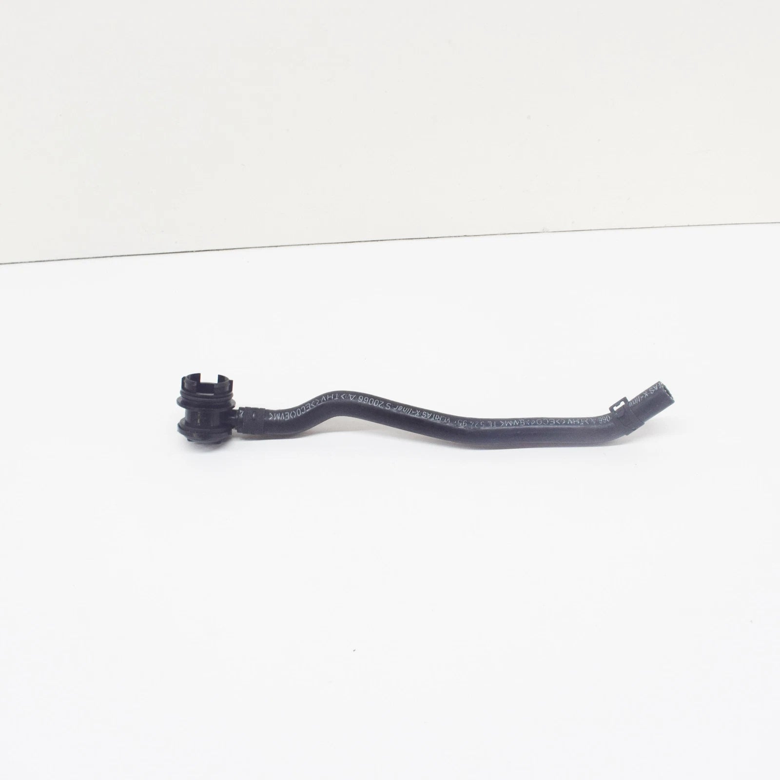 NEW AUDI TT 8J9 CHARCOAL CANISTER BREATHER PIPE VALVE 8J0201160C