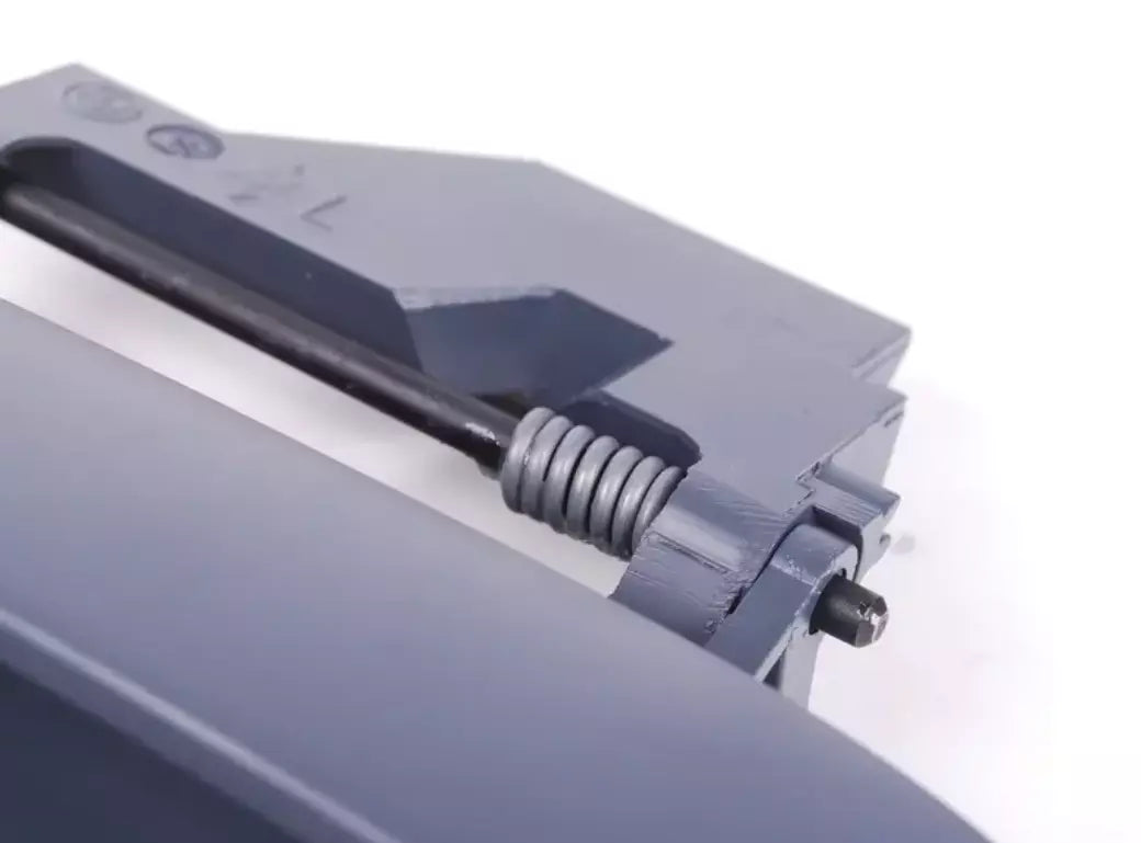 NEW BMW 7 E38 FRONT LEFT DOOR EXTERIOR HANDLE 51218240407 8240407 ORIGINAL