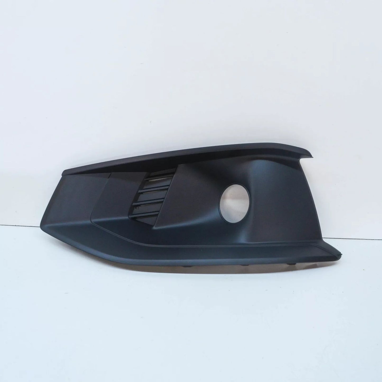 NEW AUDI A4 AVANT B9 FRONT BUMPER LEFT GRILLE 8W0807681AJ9B9