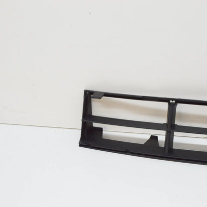 NEW BMW 5 E39 FRONT BUMPER LOWER CENTER GRILLE 51118235671 ORIGINAL