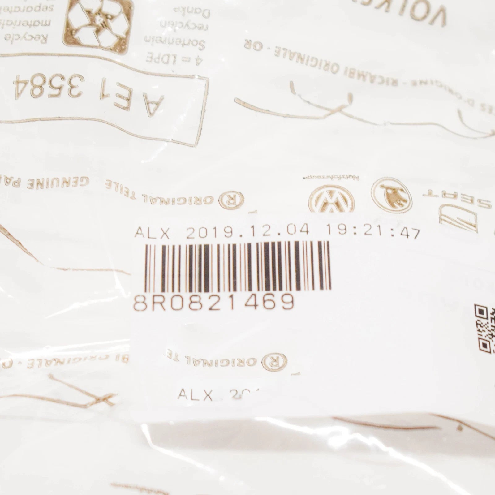 NEW AUDI Q5 8R FRONT LEFT FENDER CENTER BRACKET 8R0821469 ORIGINAL