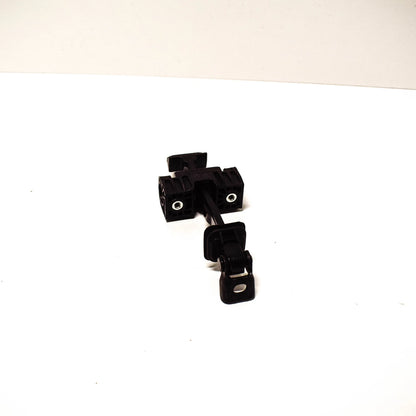 NEW VOLKSWAGEN AMAROK 2H FRONT DOOR CATCH LEFT OR RIGHT 2H0837249