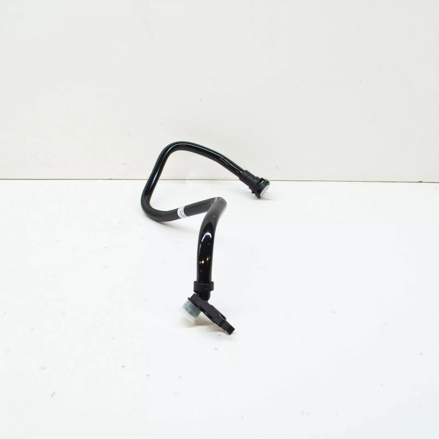 NEW BMW 2 ACTIVE TOURER F45 REAR OIL INLET PIPE 17227555629 ORIGINAL