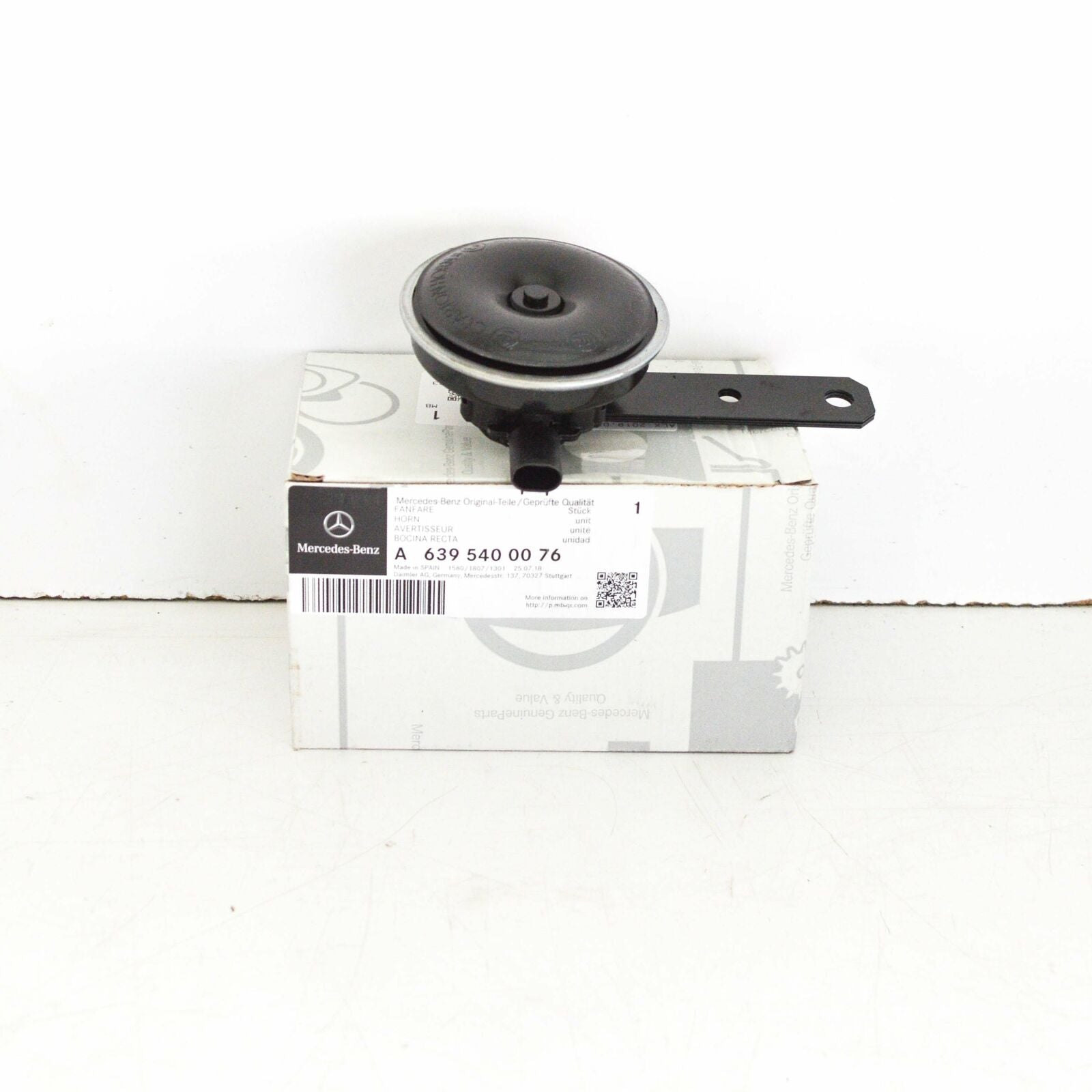 NEW MERCEDES BENZ VIANO W639 LOW TONE HORN SIGNAL A6395400076 ORIGINAL