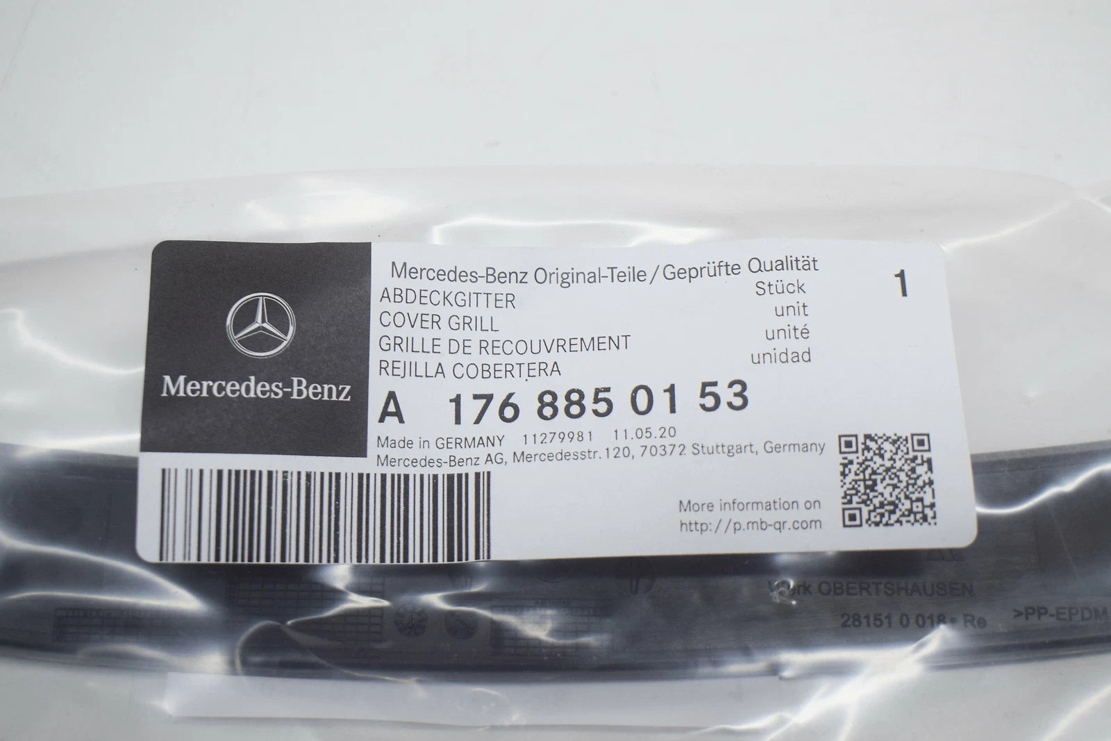 NEW MERCEDES-BENZ A-CLASS W176 REAR BUMPER RIGHT GRILLE TRIM A1768850153