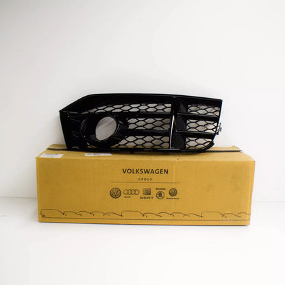 NEW AUDI A5 RS5 8TA FRONT RIGHT FOG LAMP GRILLE 8T0807682GT94 ORIGINAL