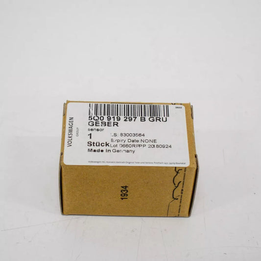 NEW AUDI TT FV 8S FRONT PARKING SENSOR 5Q0919297BGRU