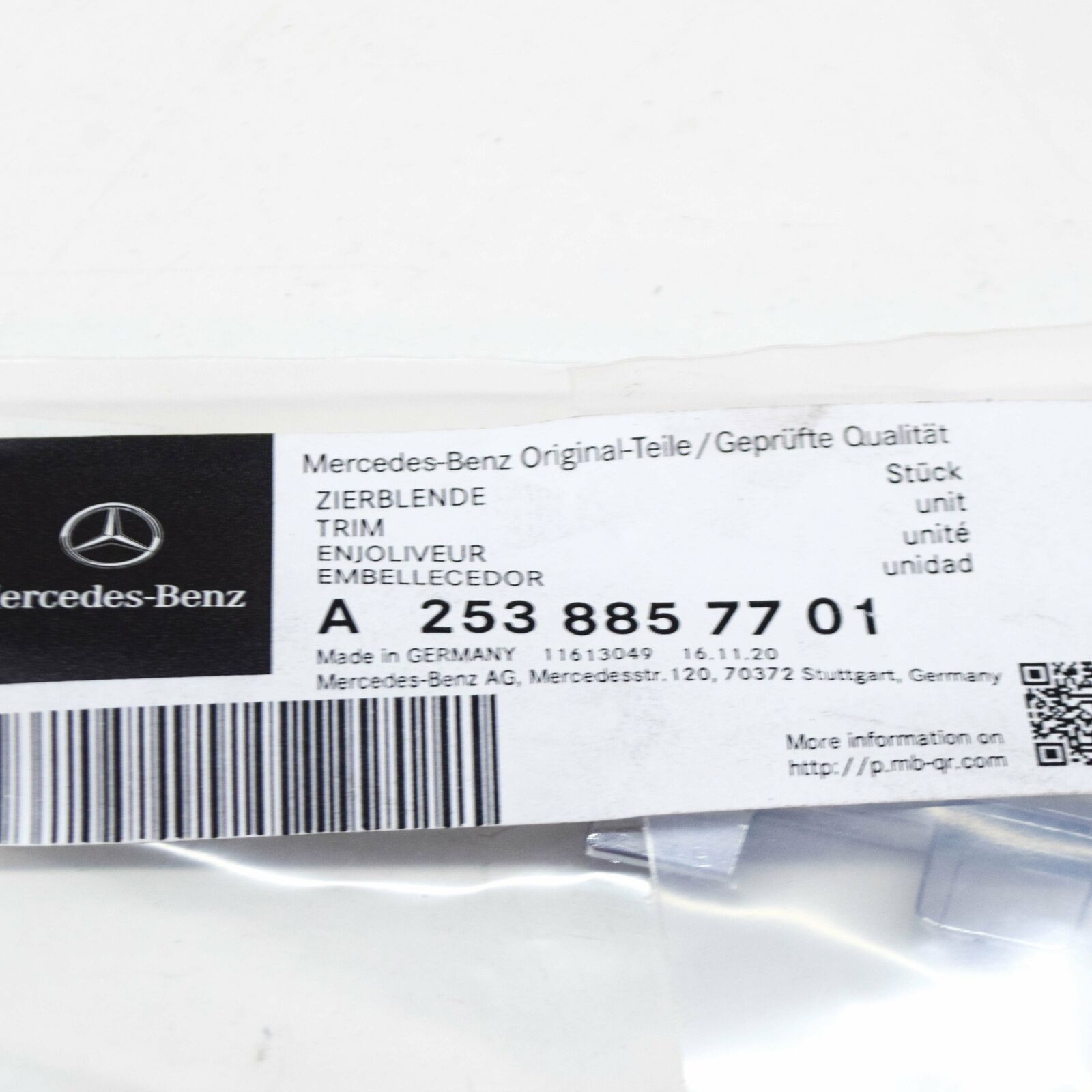 NEW MB GLC C253 FRONT BUMPER LEFT UPPER DECORATIVE STRIP A2538857701 ORIGINAL