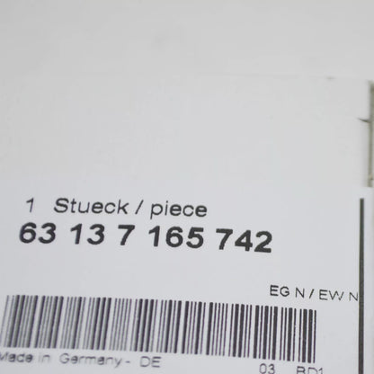 NEW BMW 5 E60 FRONT RIGHT FENDER TURN SIGNAL 63137165742 7165742 ORIGINAL