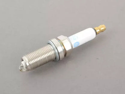 NEW AUDI TT RS 8J SPARK PLUG 079905626L