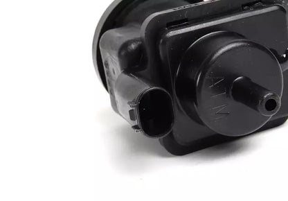 NEW MERCEDES BENZ ML W163 PRESSURE CONVERTER A0005450427 ORIGINAL