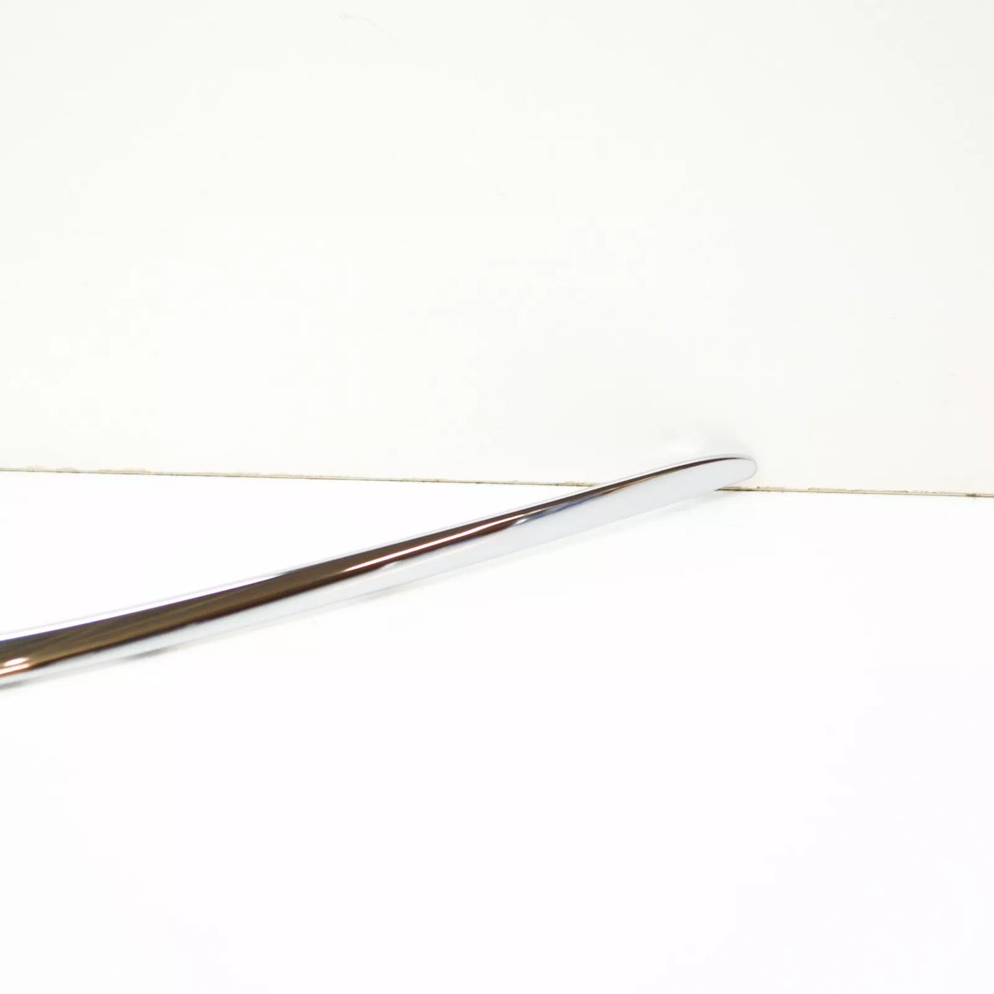 NEW MB S-CLASS W221 FRONT BUMPER LEFT LOWER CHROME TRIM A2218850121 ORIGINAL