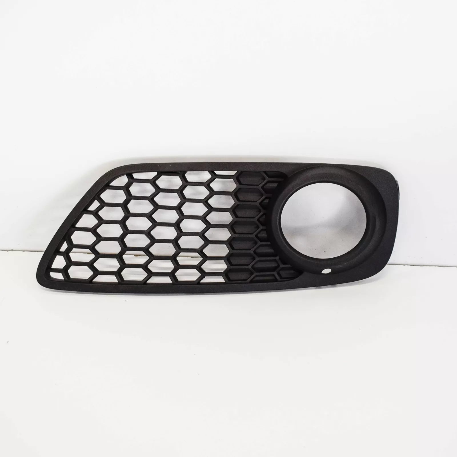 NEW BMW 5 GRAN TURISMO F07 FRONT LEFT GRILL 51118050055 2011 ORIGINAL