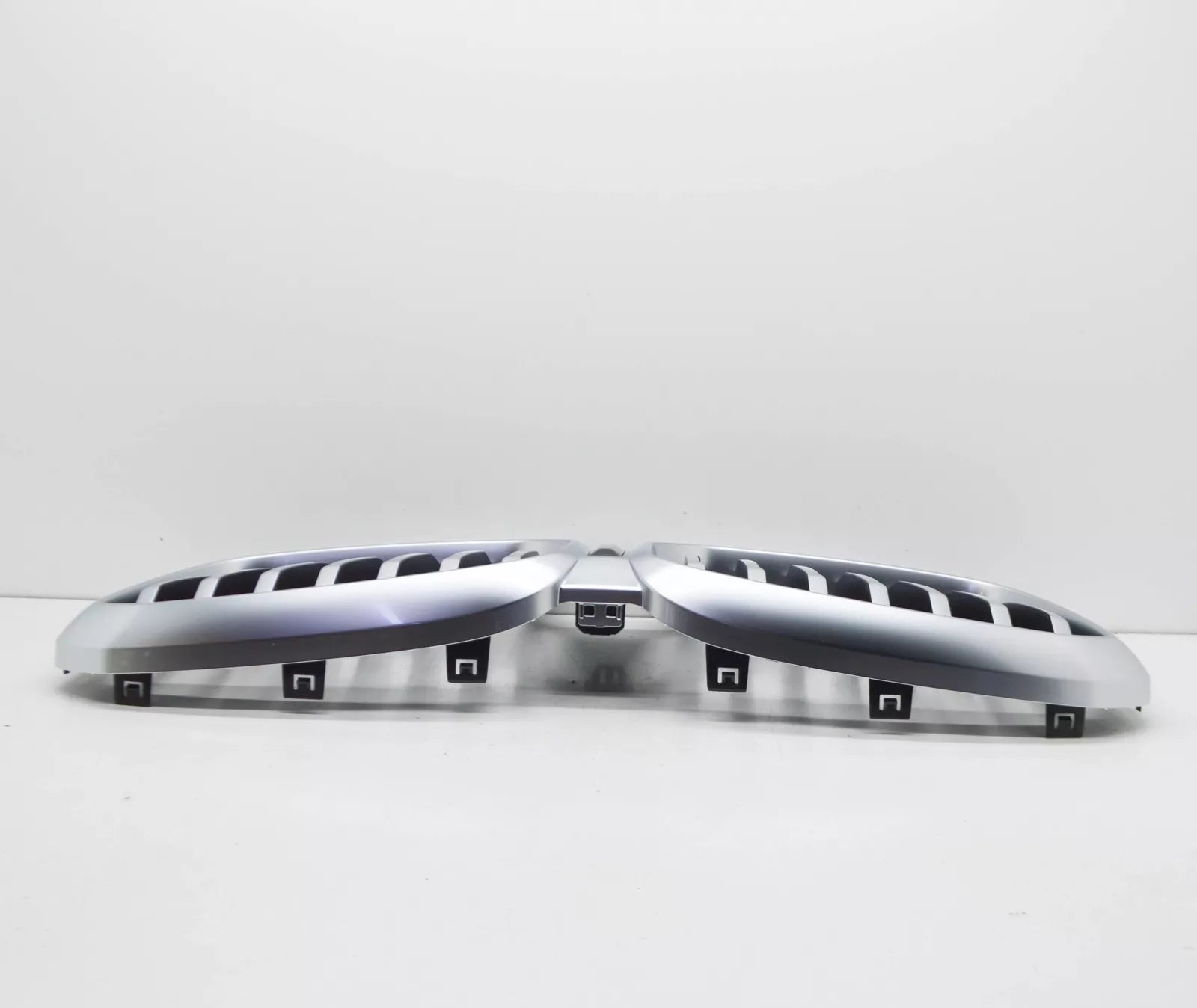 NEW BMW X3 G01 FRONT BUMPER RADIATOR GRILLE 51139881906 ORIGINAL