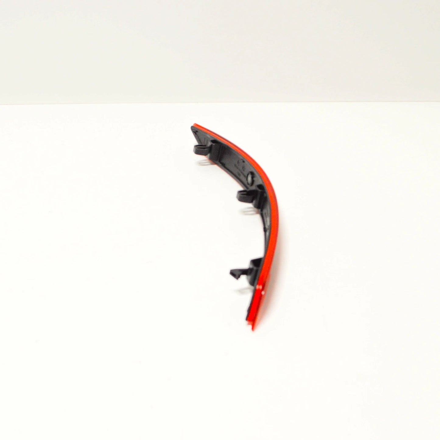 NEW AUDI A3 8V REAR BUMPER REFLECTOR LEFT 8V5945105B