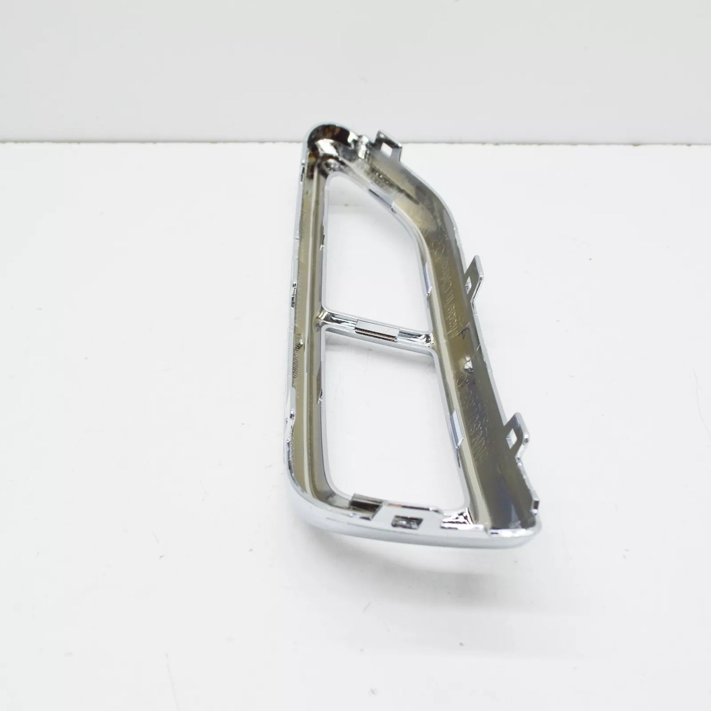 NEW VOLKSWAGEN TIGUAN AD RIGHT REAR EXHAUST TAILPIPE TRIM 5NN807834C2ZZ NW