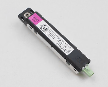 new audi a3 sportback 8y left upper antenna amplifier 8y4035225m original
