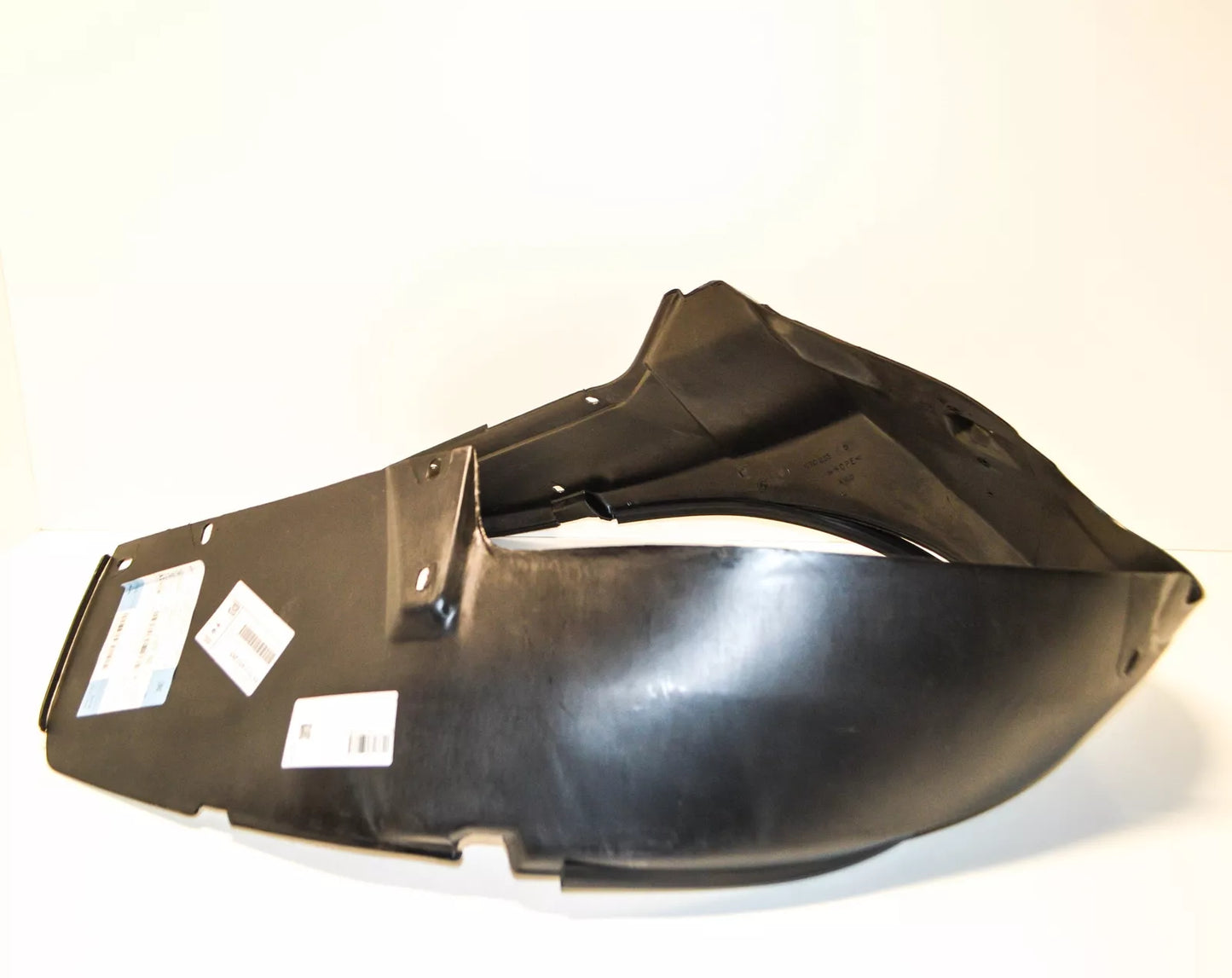 NEW BMW 8 E31 FRONT LEFT FENDER LINER COVERING 51711970265 1970265 ORIGINAL