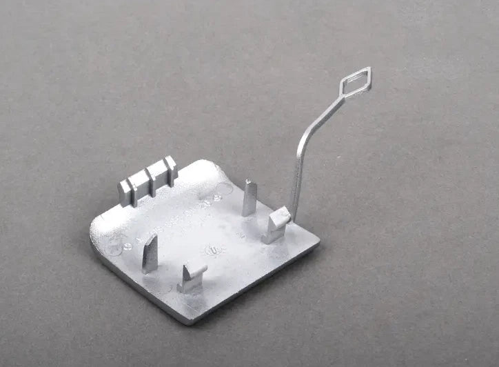 NEW MERCEDES-BENZ C W203 FRONT BUMPER TOW EYE COVER A20388506269744 ORIGINAL