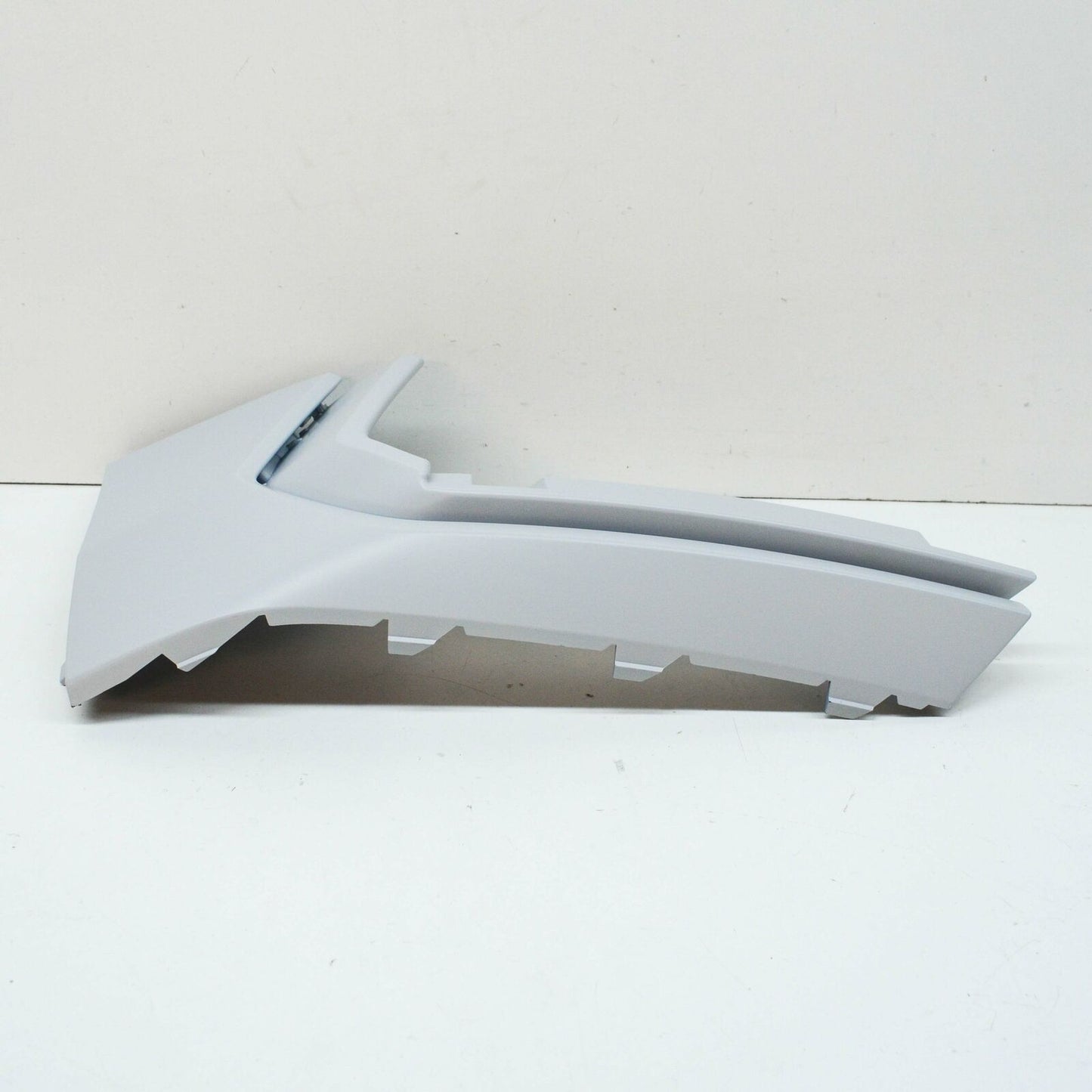 NEW VOLKSWAGEN TIGUAN AD FRONT RIGHT FOG LIGHT LOWER TRIM 5NA853212CGRU ORIGINAL