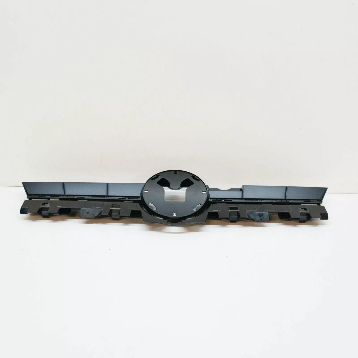 NEW VOLKSWAGEN UP FRONT RADIATOR GRILLE 1S0853653A9B9 ORIGINAL