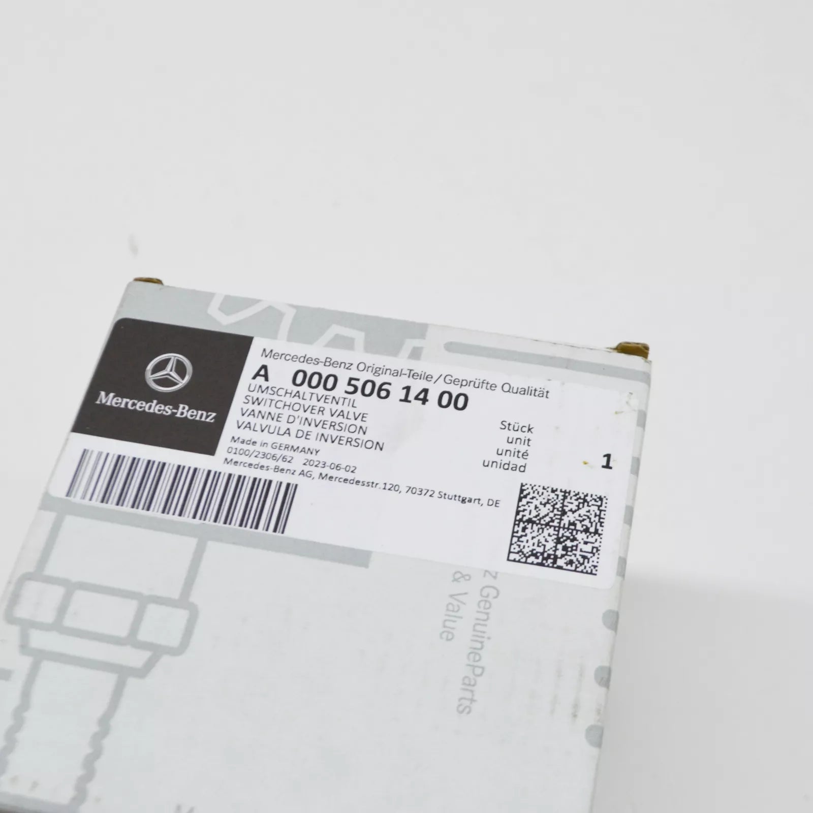 NEW MERCEDES-BENZ GLE W167 COOLER LEFT SWITCHOVER VALVE A0005061400 ORIGINAL