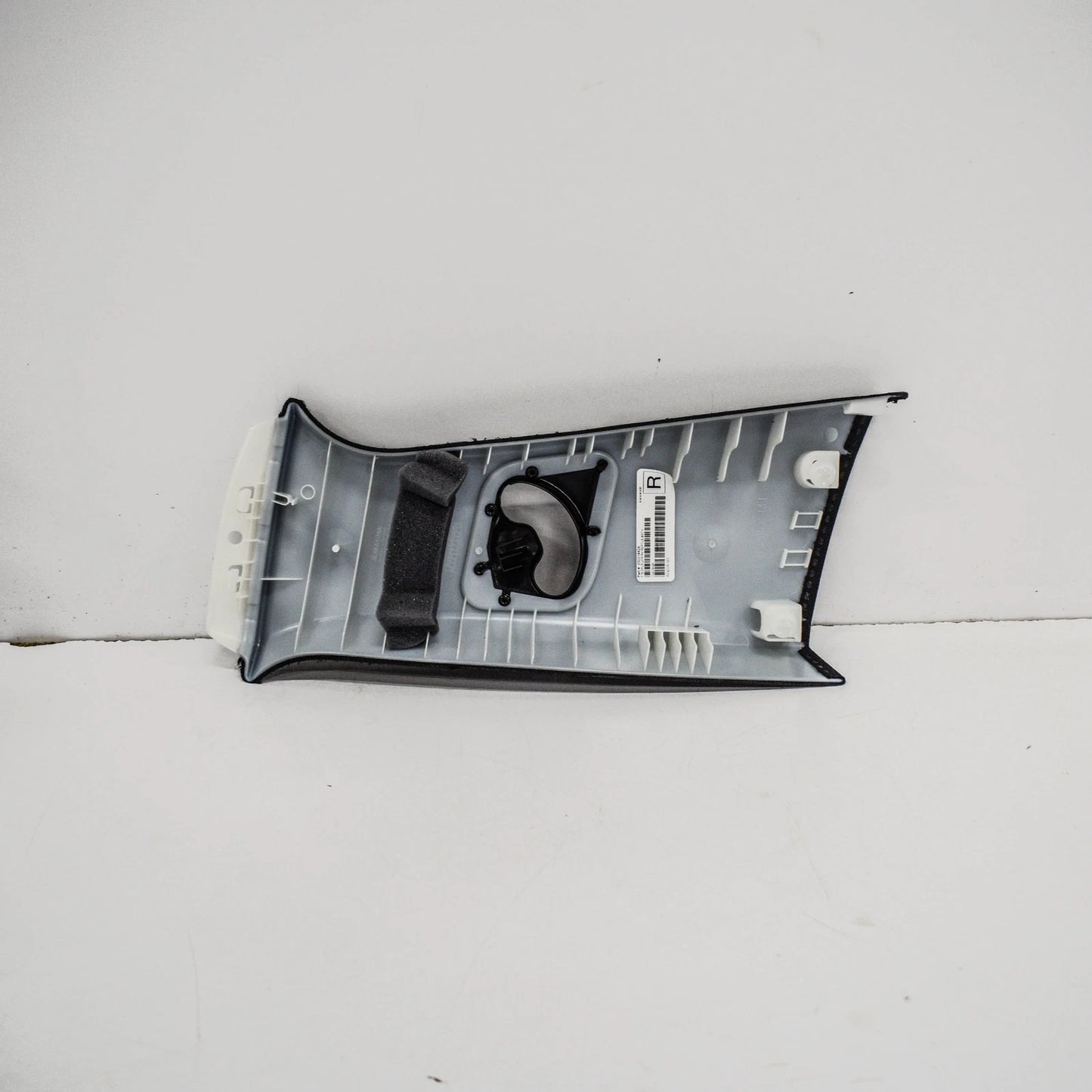 NEW BMW X6 F16 INTERIOR UPPER B PILLAR RIGHT TRIM 51438061364 ORIGINAL