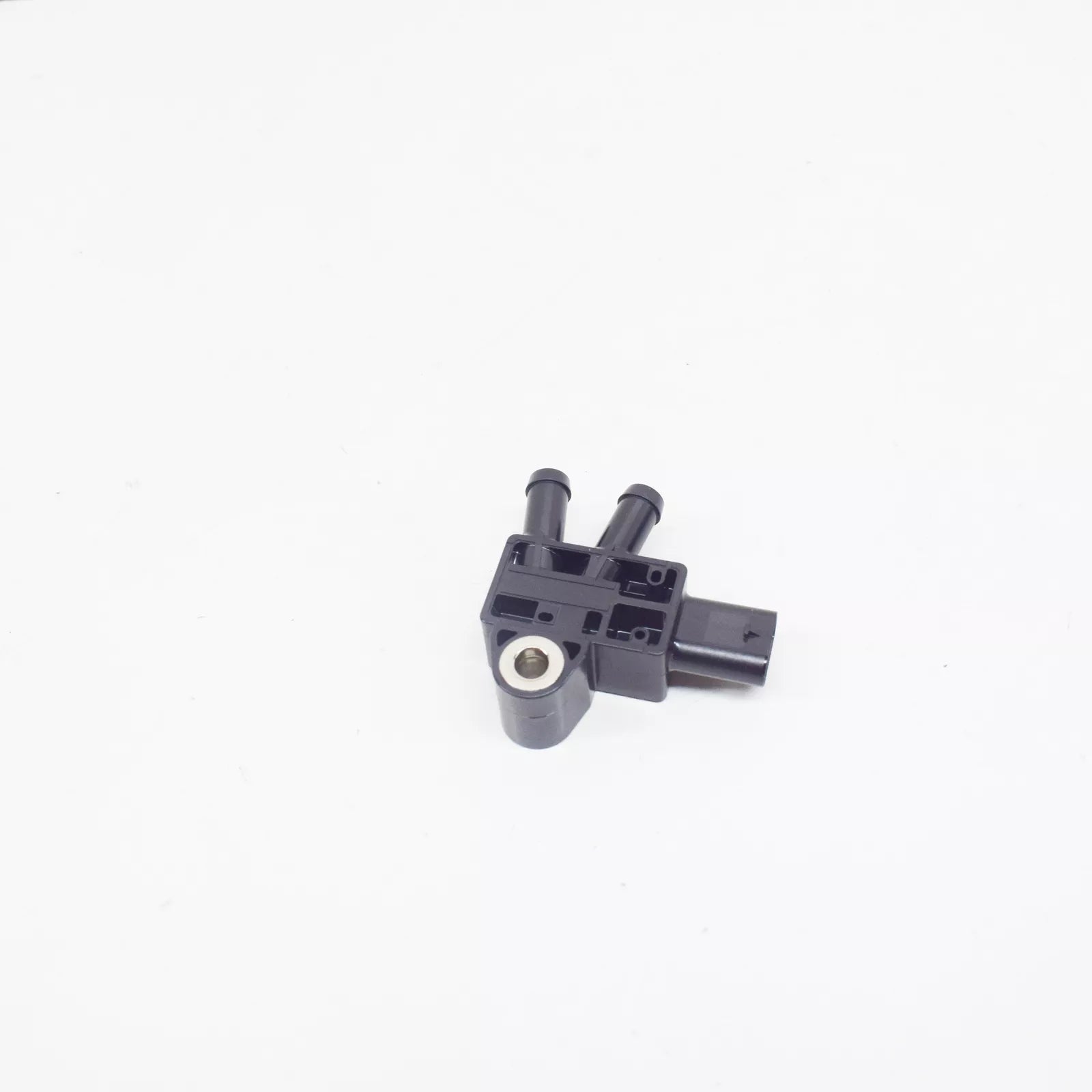 NEW MERCEDES-BENZ C W205 DIFFERENTIAL PRESSURE SENSOR A0009056503