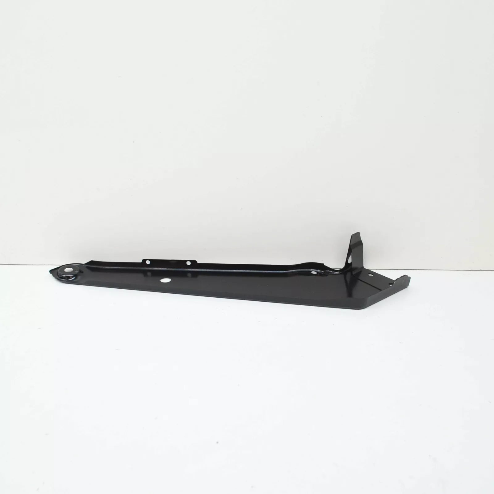 NEW VW PASSAT B8 FRONT PANEL LOCK CARRIER LEFT UPPER BRACE 3G0806929 ORIGINAL