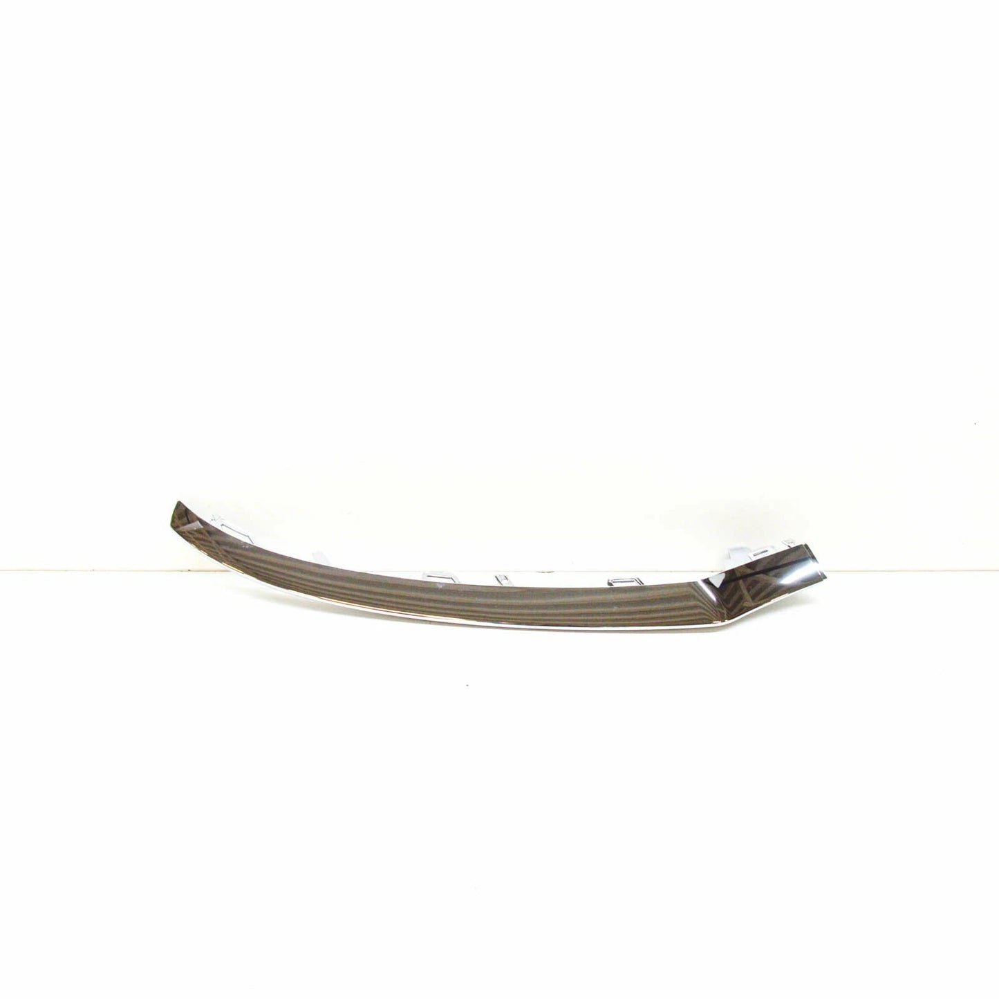 NEW MERCEDES-BENZ C-CLASS W205 FRONT BUMPER LEFT MOLDING TRIM A2058851374