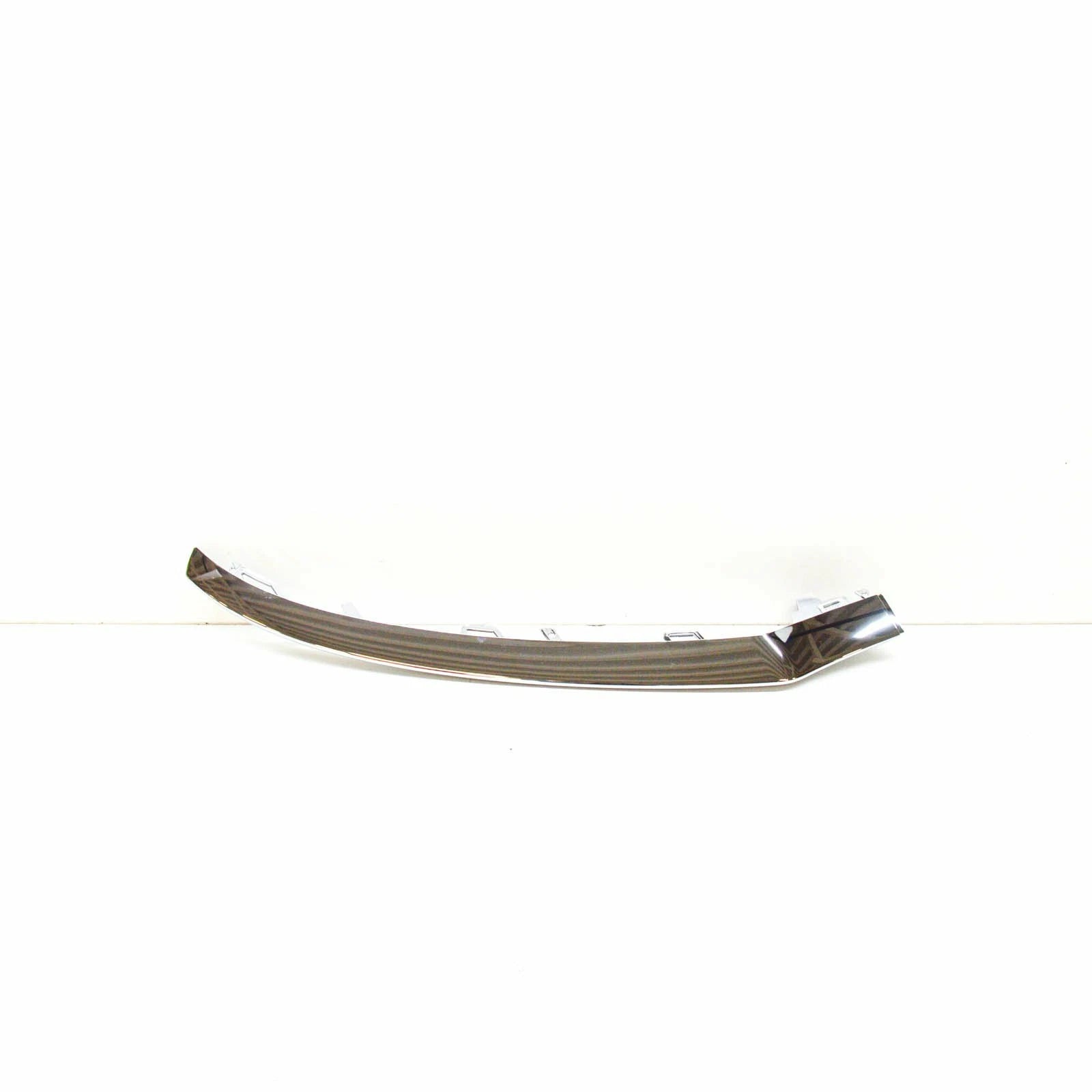 NEW MERCEDES-BENZ C-CLASS W205 FRONT BUMPER LEFT MOLDING TRIM A2058851374