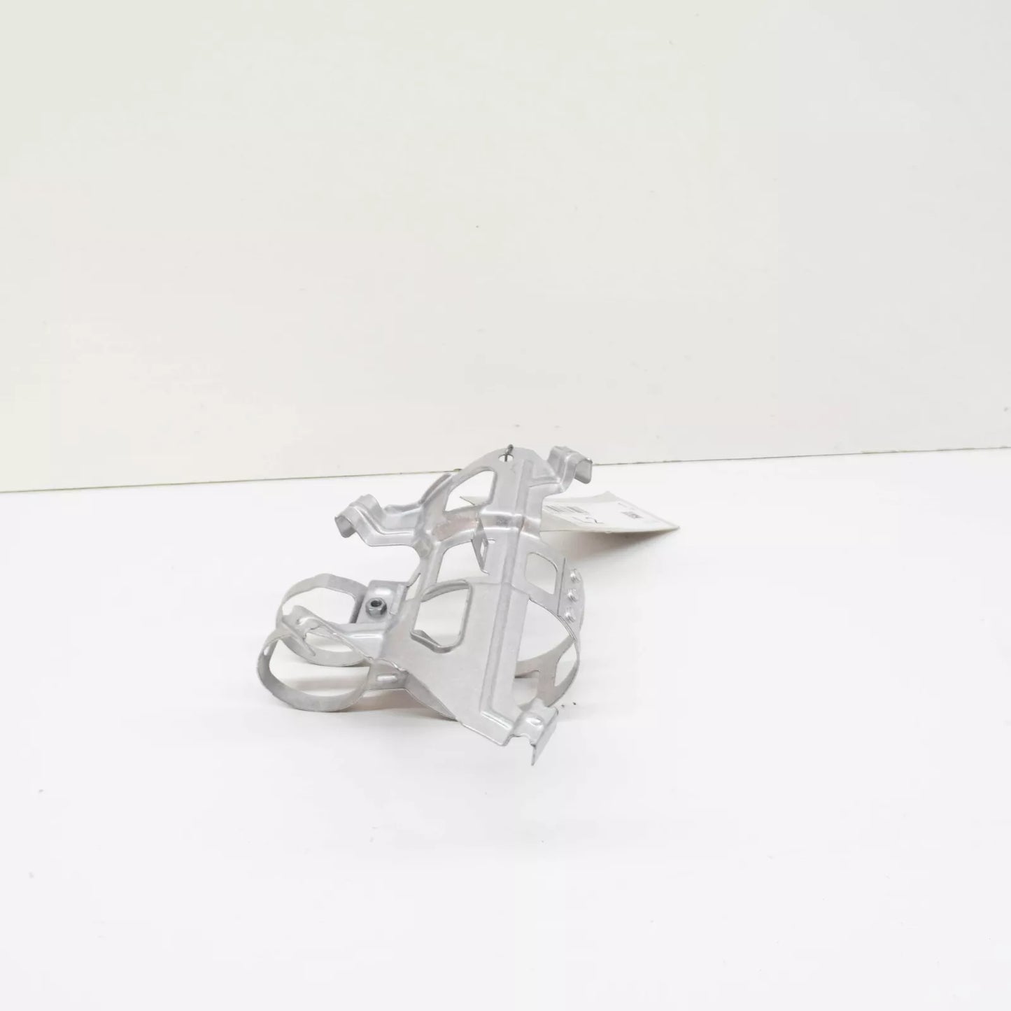 NEW MERCEDES-BENZ E W210 FUEL PUMP SYSTEM BRACKET A2024711341 ORIGINAL