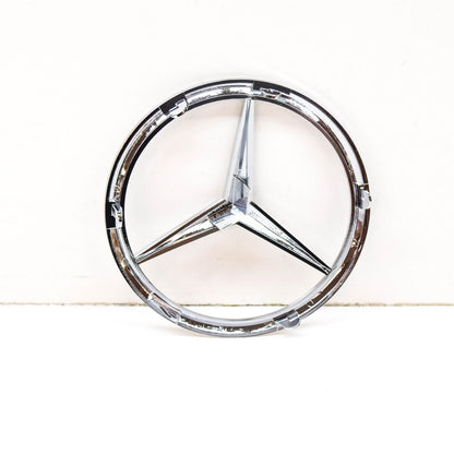 NEW MERCEDES-BENZ A W169 FRONT MERCEDES STAR A1698880186 ORIGINAL