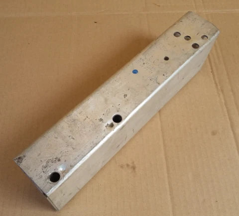 NEW AUDI A5 8T BUMPER REINFORCEMENT EXTENSION REAR LEFT SIDE 8T0807331A