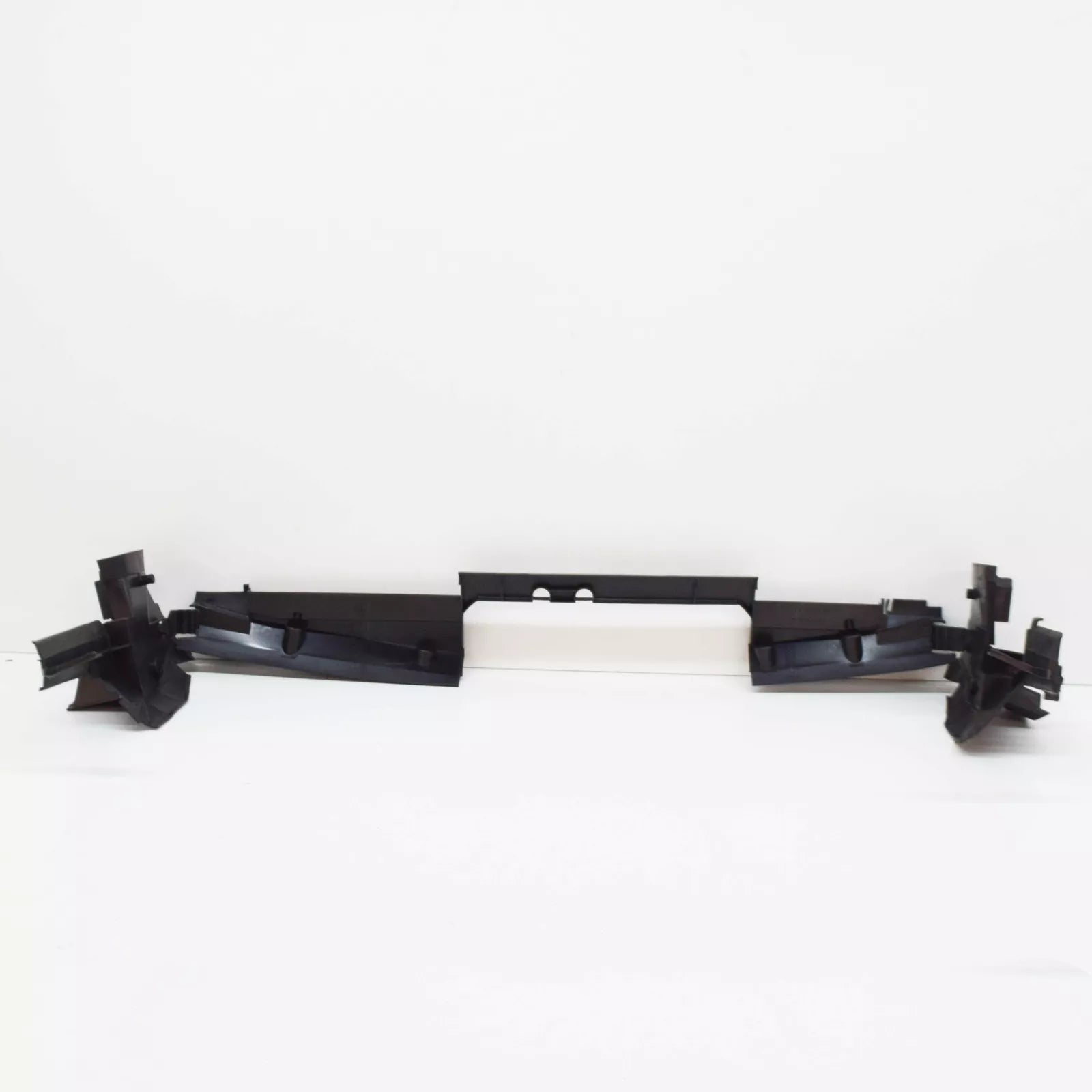 NEW MERCEDES-BENZ S W221 RADIATOR UPPER AIR DUCT A2215000816