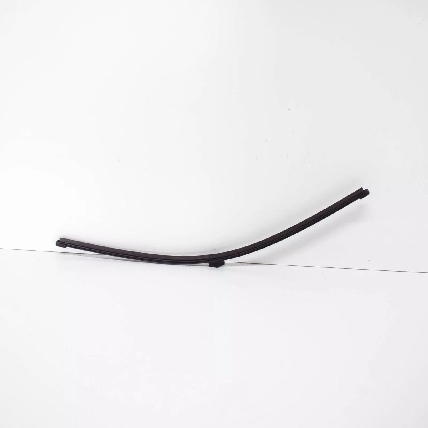 NEW AUDI Q3 8U REAR WIPER BLADE 8K9955425 ORIGINAL