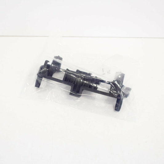 NEW MB GLA X156 SAT NAV NAVIGATION SCREEN HOLDER BRACKET A1766806900 ORIGINAL