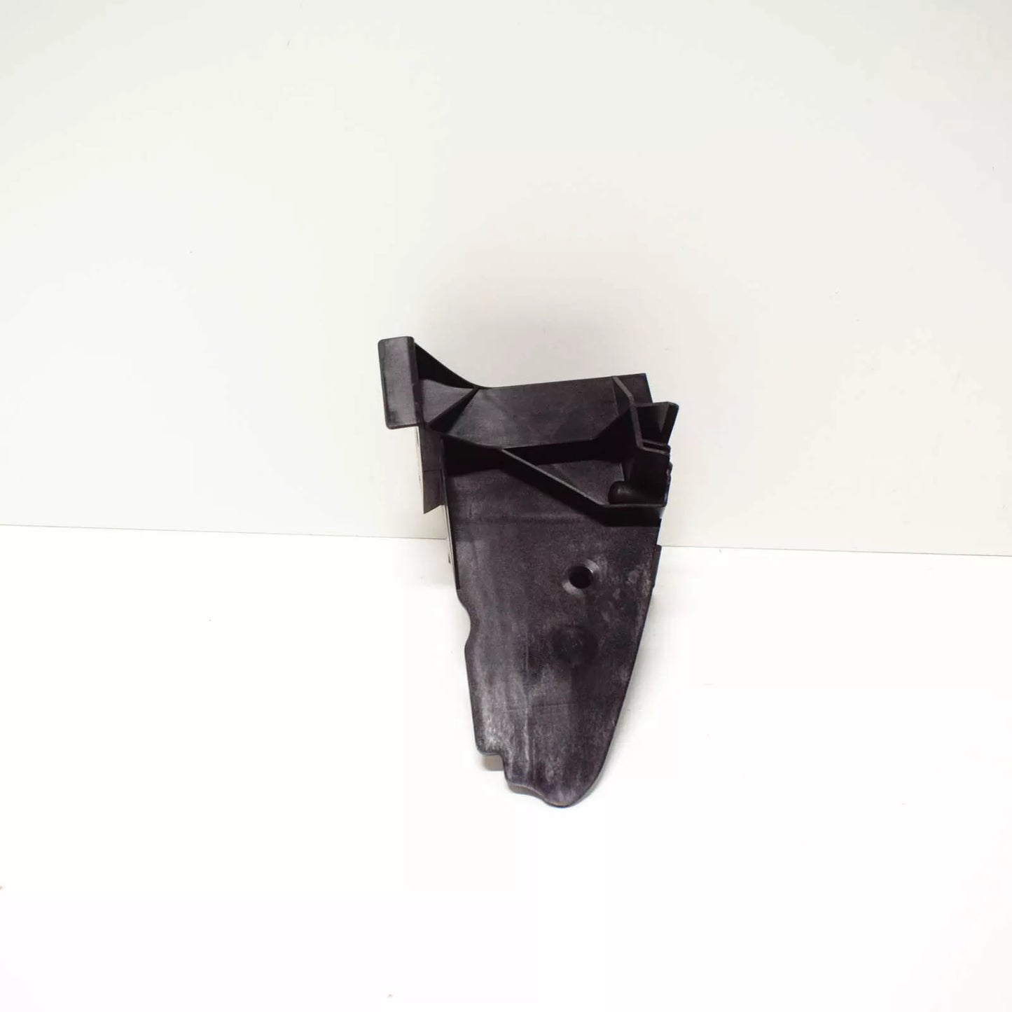 NEW MERCEDES BENZ VIANO W639 FRONT LEFT BUMPER BRACKET A6398850414