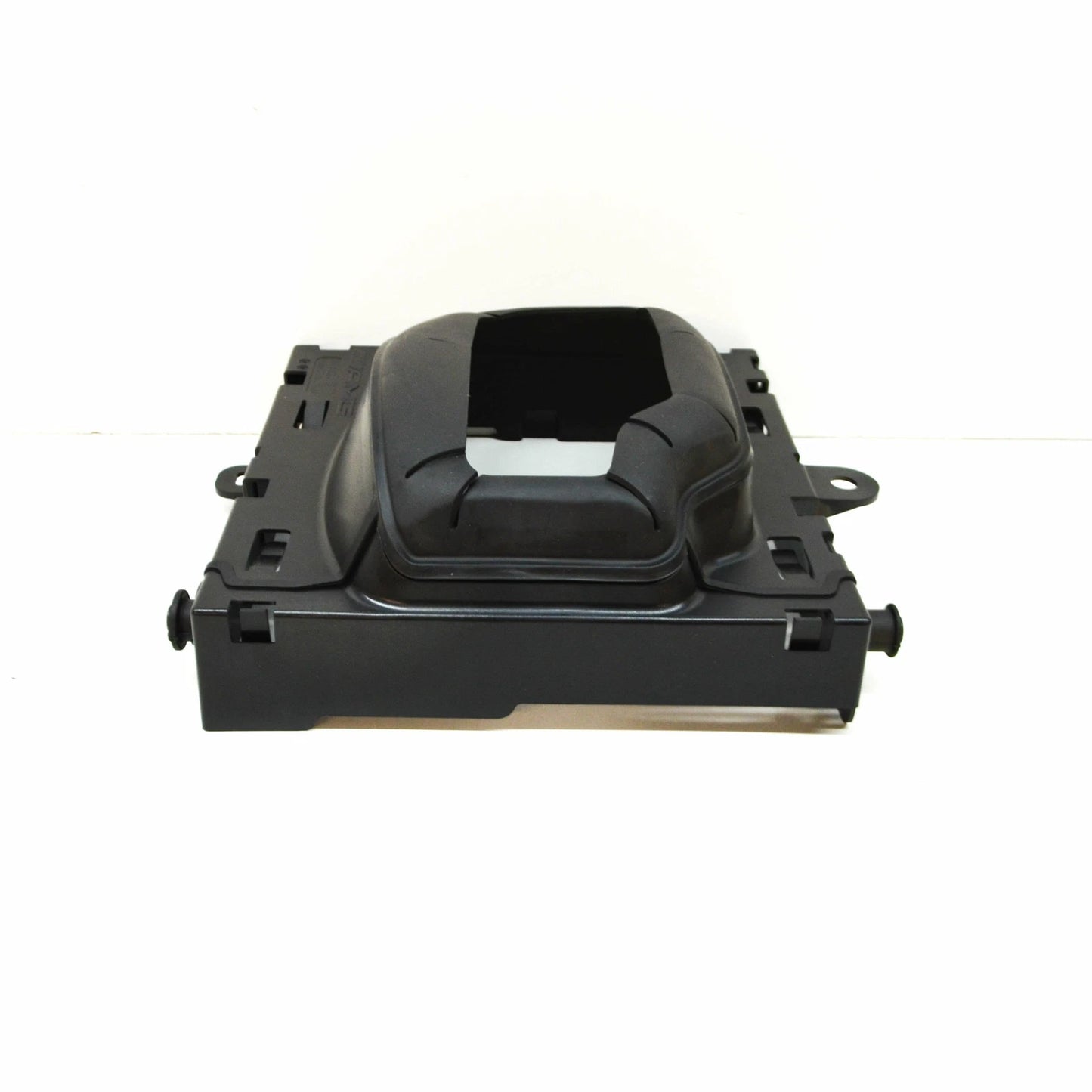 NEW MERCEDES BENZ A W176 FRONT AIR DUCT A1765000116