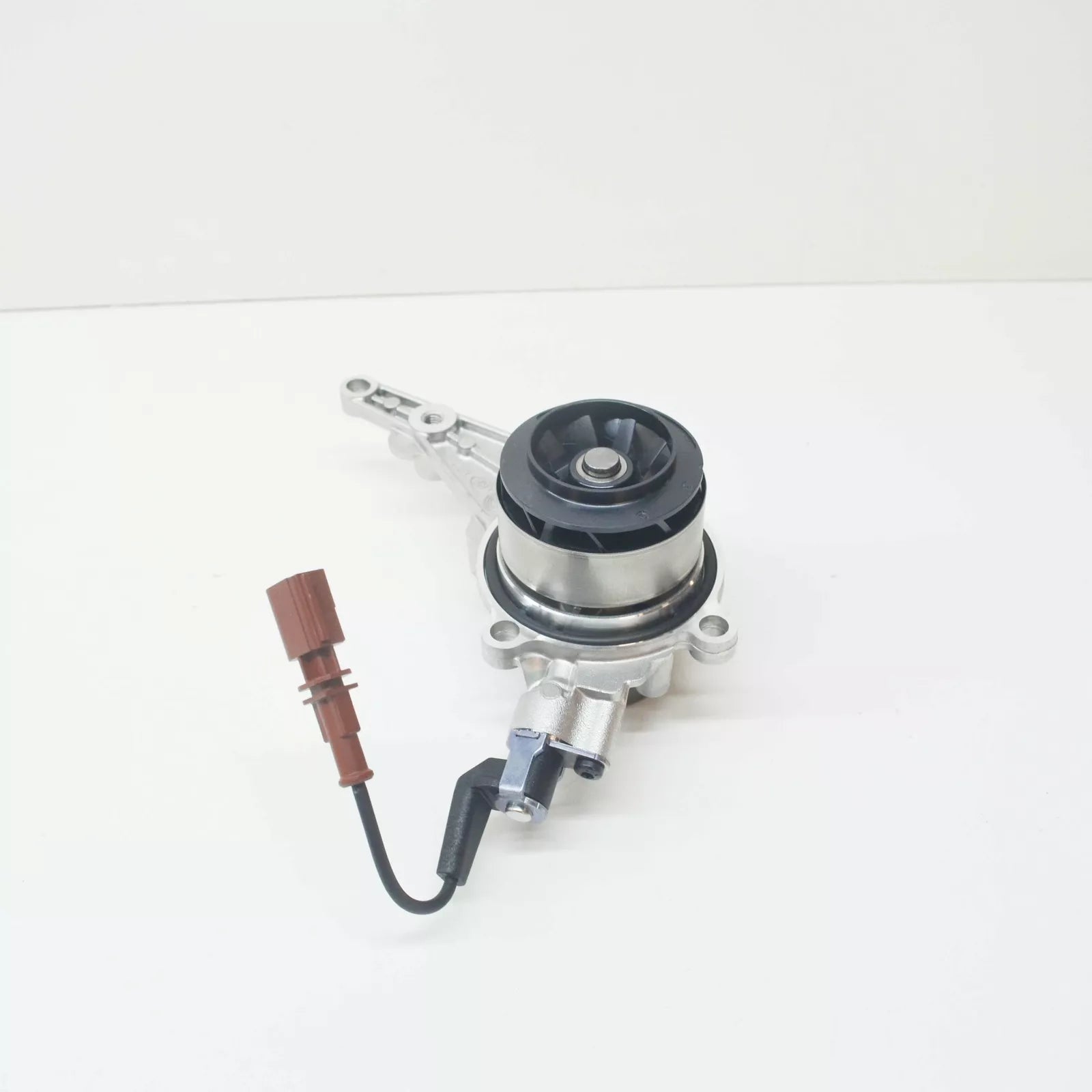 NEW VOLKSWAGEN ARTEON 3H WATER PUMP 05L121011D 2019 ORIGINAL