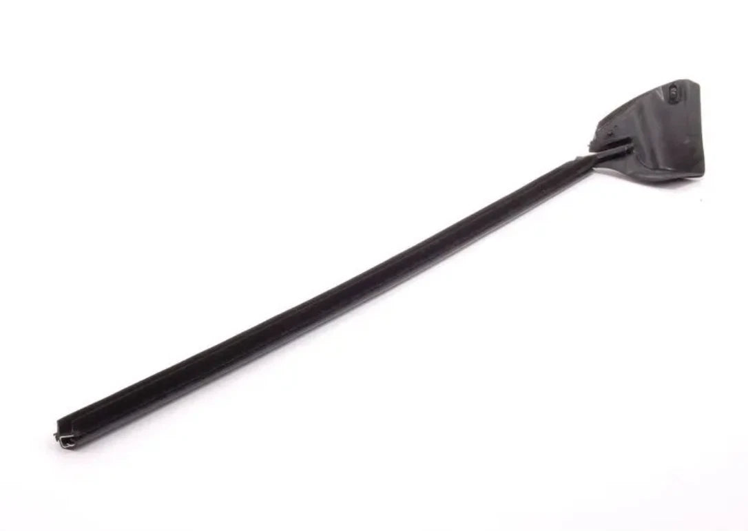 NEW BMW 3 E46 INNER LEFT WINDOW CHANNEL COVER 7026391 51327026391 ORIGINAL