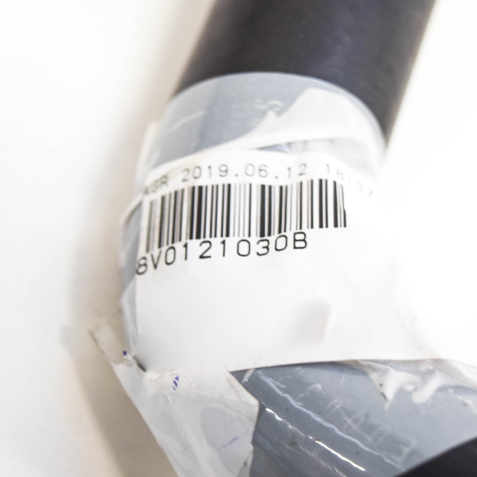 NEW AUDI RS3 8V SPORTBACK WATER COOLANT HOSE PIPE 8V0121030B ORIGINAL