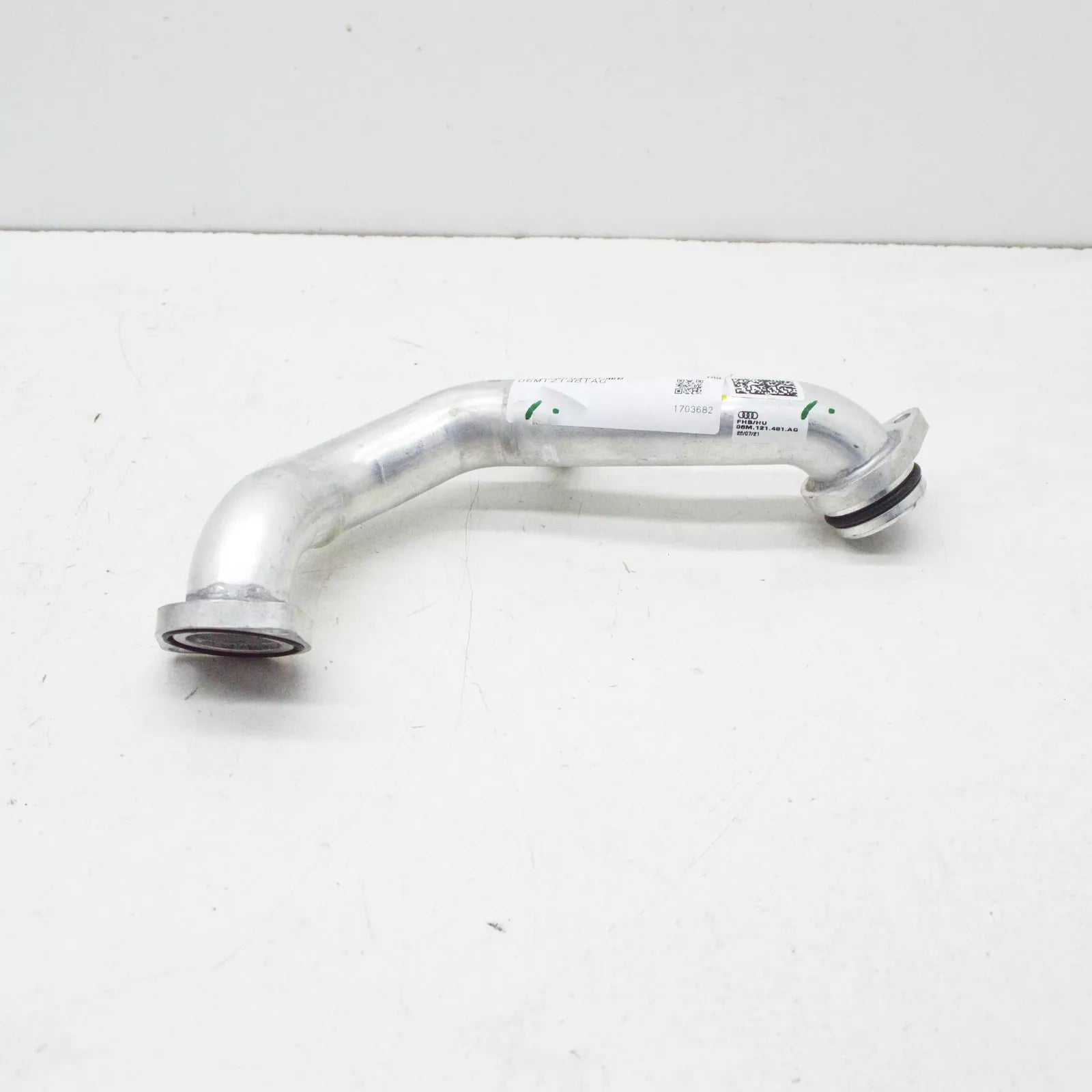 NEW AUDI RS5 SPORTBACK 8W6 ENGINE COOLANT PIPE TUBE 06M121481AG ORIGINAL