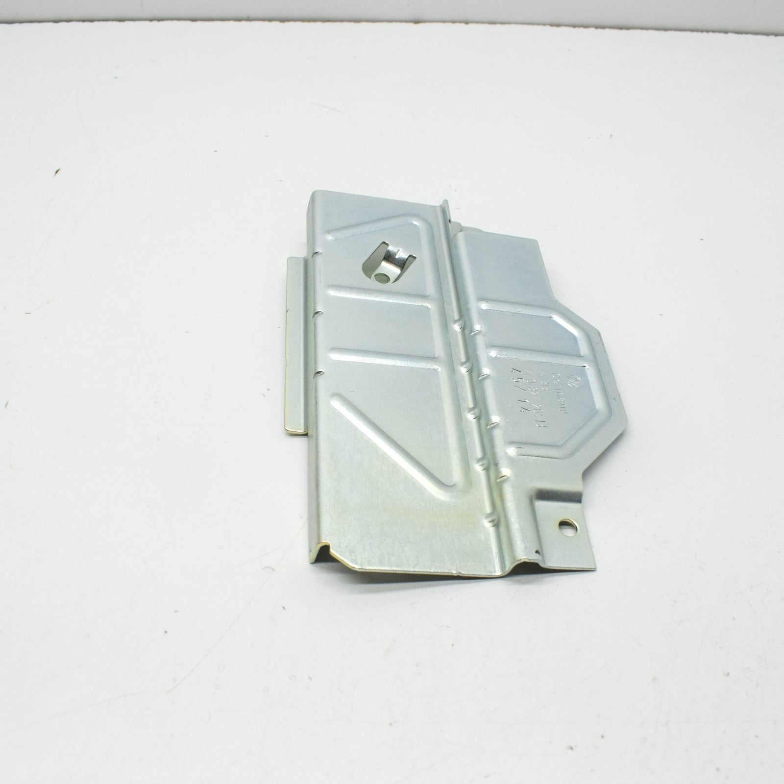 NEW VW CADDY 2K REAR BOOT LID TAILGATE HANDLE REINFORCEMENT 7E0827264B ORIGINAL