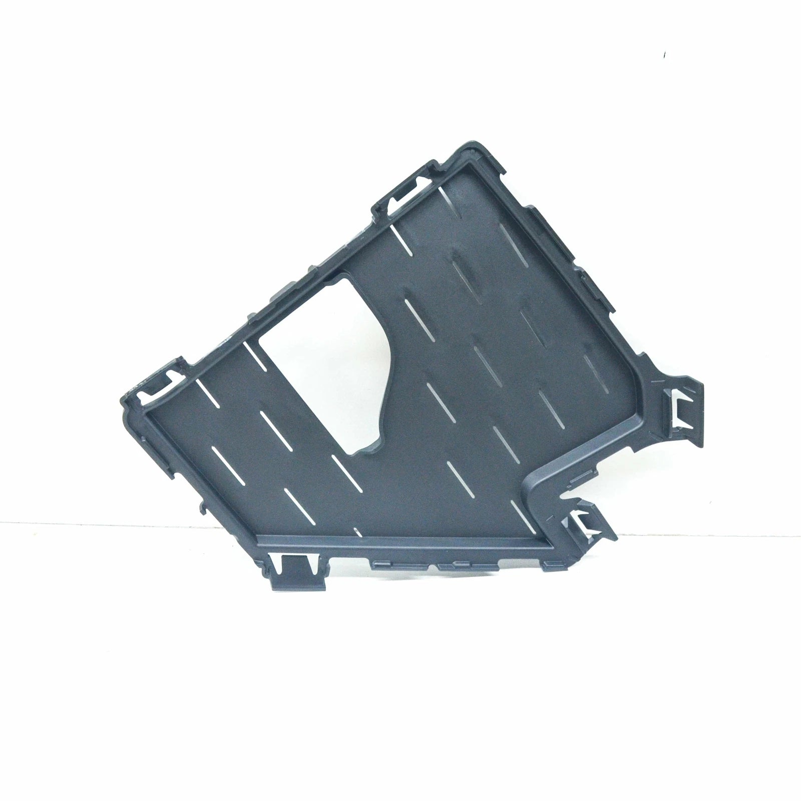 NEW BMW X7 G07 M FRONT BUMPER LEFT SIDE GRILLE COVER 51118090081 ORIGINAL