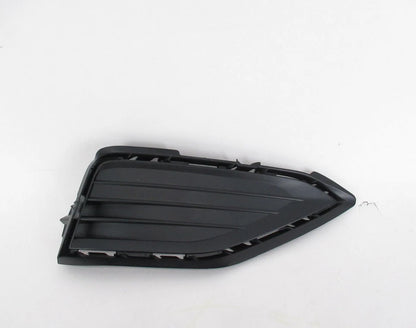 NEW VOLKSWAGEN JETTA A7 MK7 FRONT RIGHT BUMPER GRILLE 17A8536669B9