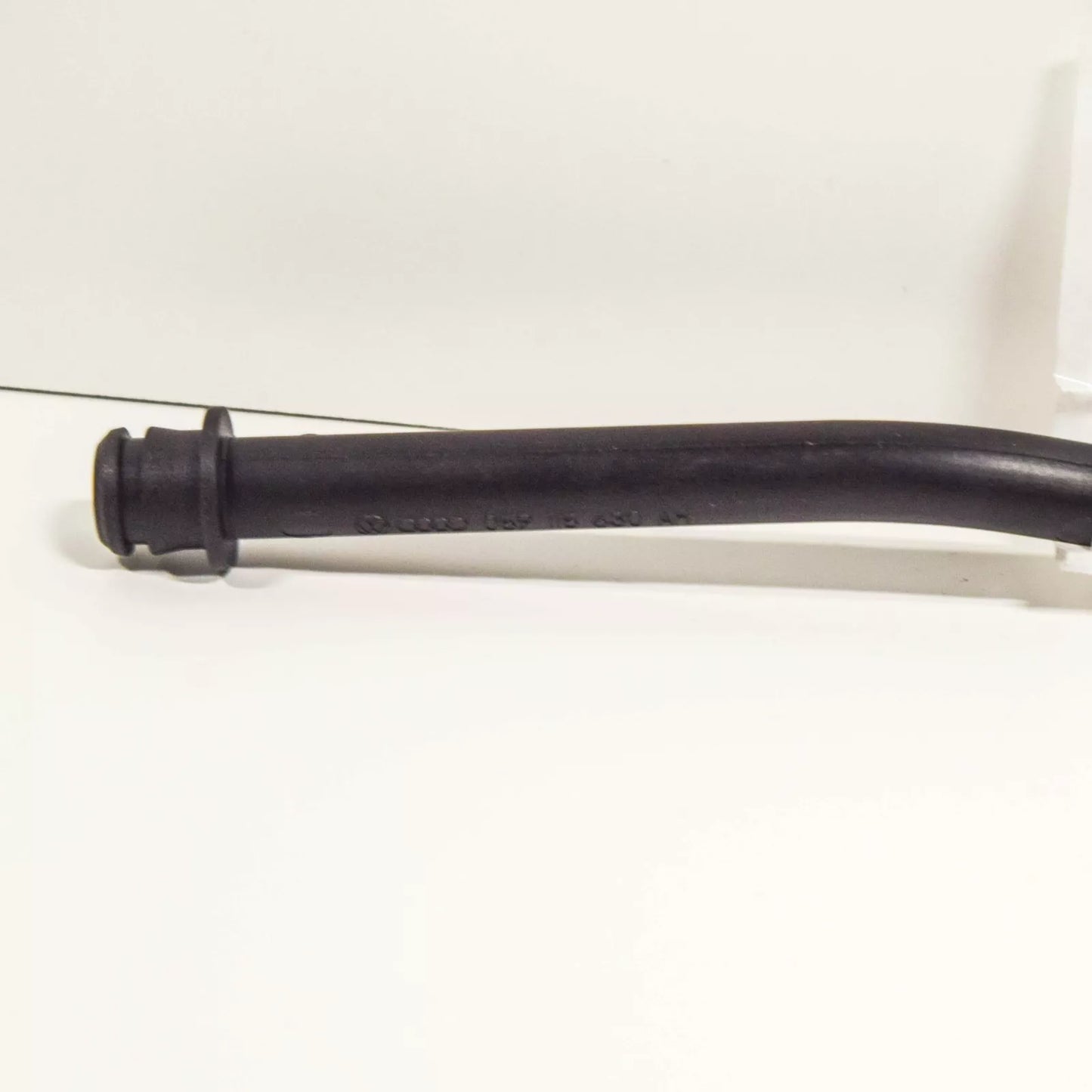NEW AUDI A8 D4 OIL DIPSTICK TUBE 059115630AH