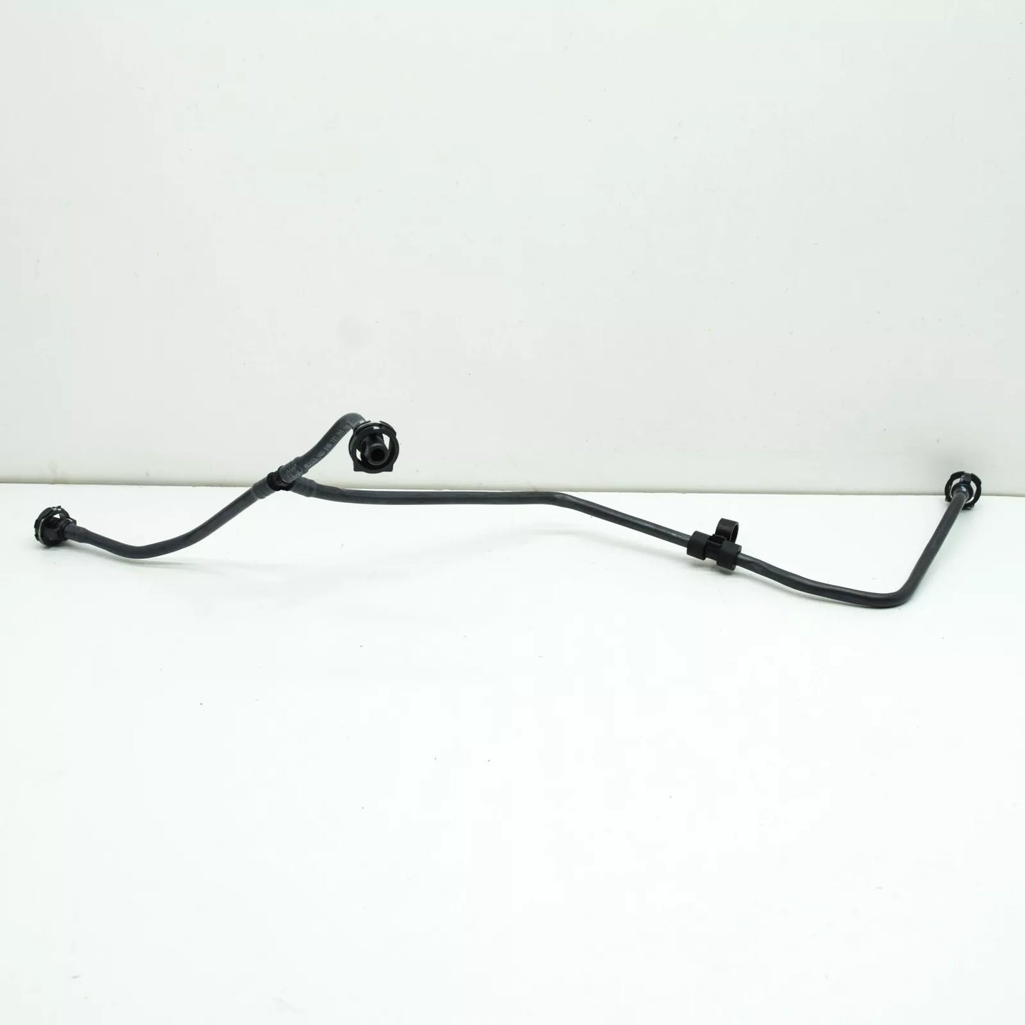 NEW AUDI Q5 FY ENGINE BREATHER LINE 80A121081CD ORIGINAL