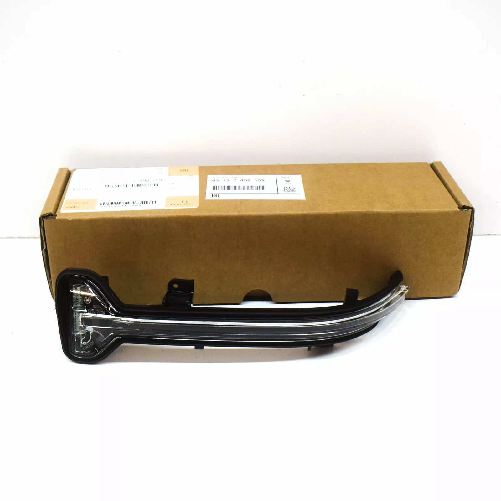 NEW BMW 3 G20 FRONT LEFT DOOR MIRROR TURN SIGNAL INDICATOR 63137498159 ORIGINAL