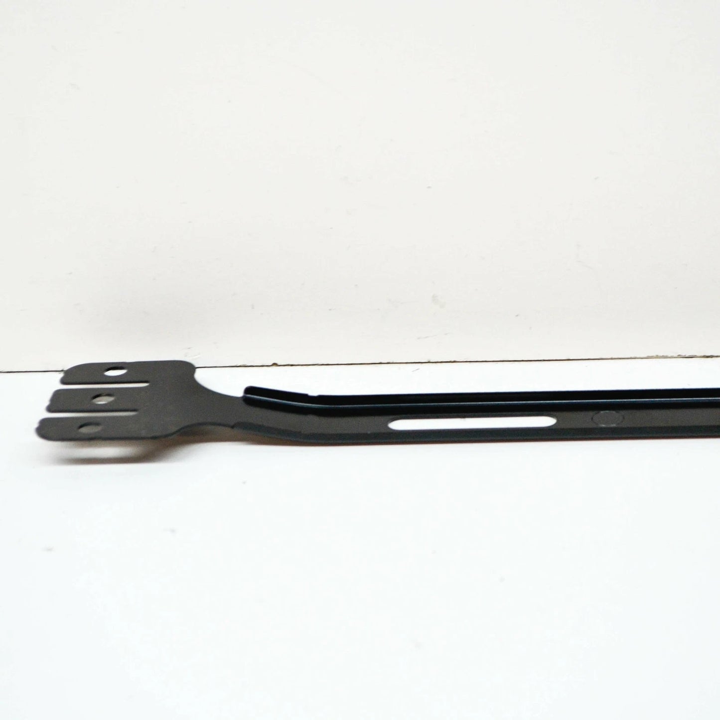 NEW VOLKSWAGEN ID.4 E21 FRONT BUMPER CENTER GRILLE SUPPORT 10A807189 ORIGINAL